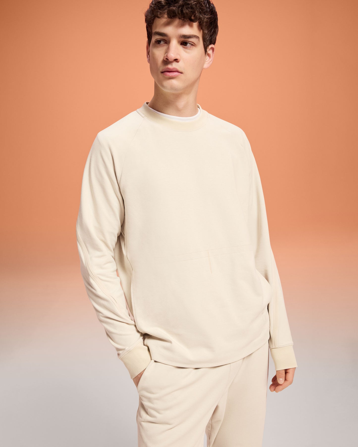 Men's Movement Crew Sand - US 2207