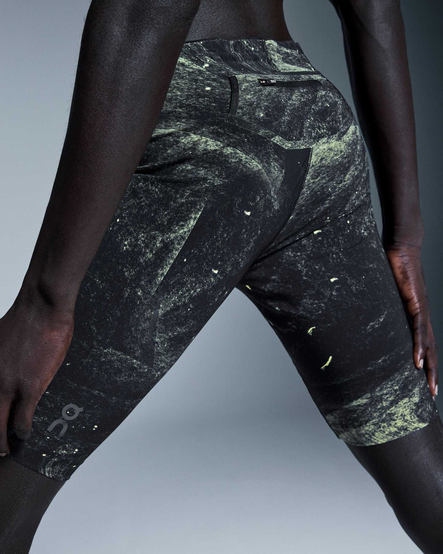 Men's Race Tights Half Black | Limelight - US 1779