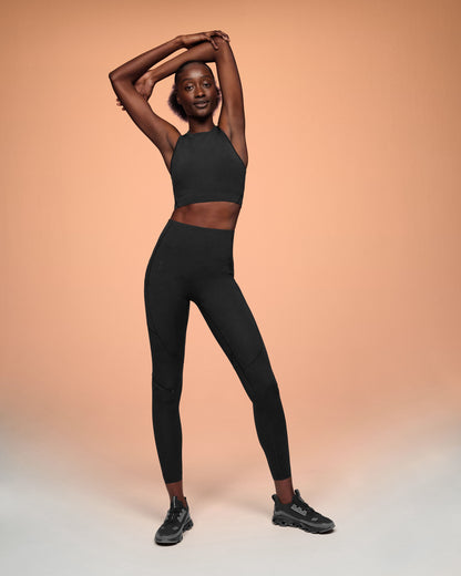 Women's Movement Crop Black - US 7197