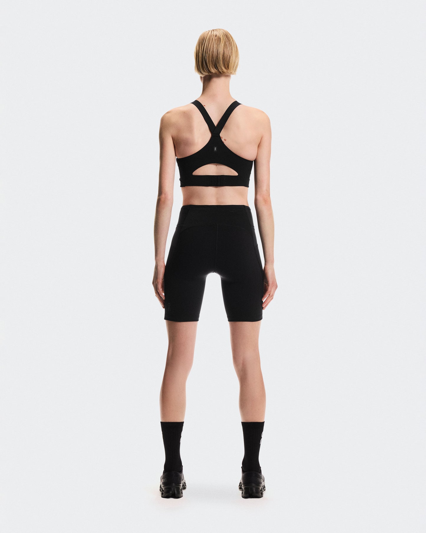 Women's 8" Performance Tights Black - US 0689