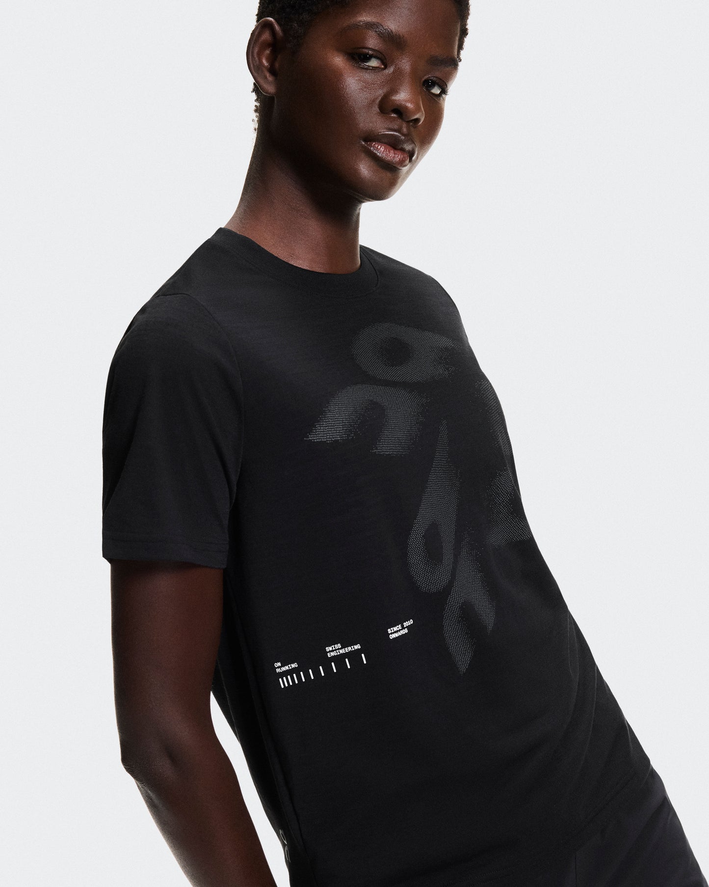 Women's On Run-T Black - US 7015