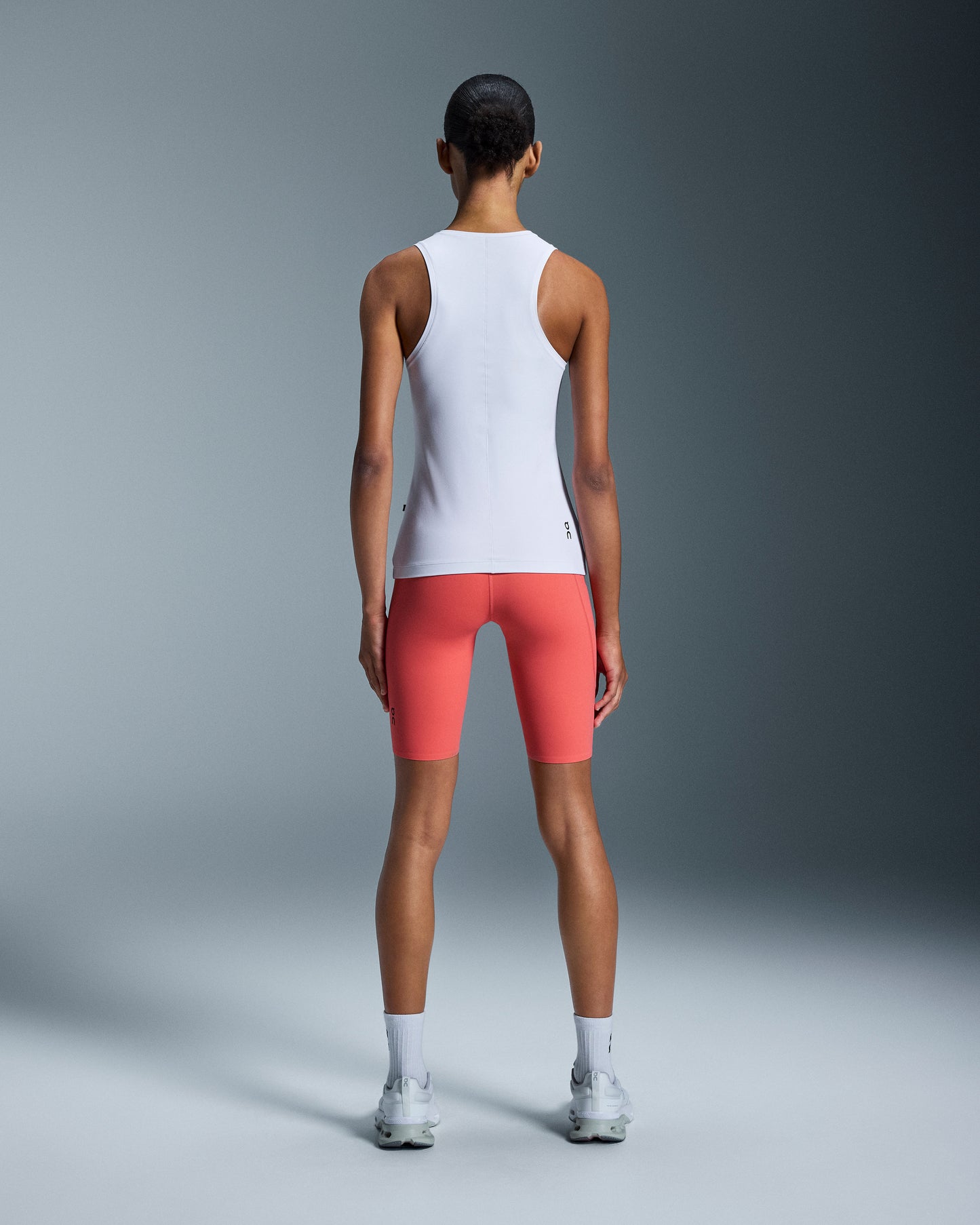 Women's Studio Tank White - US 4918