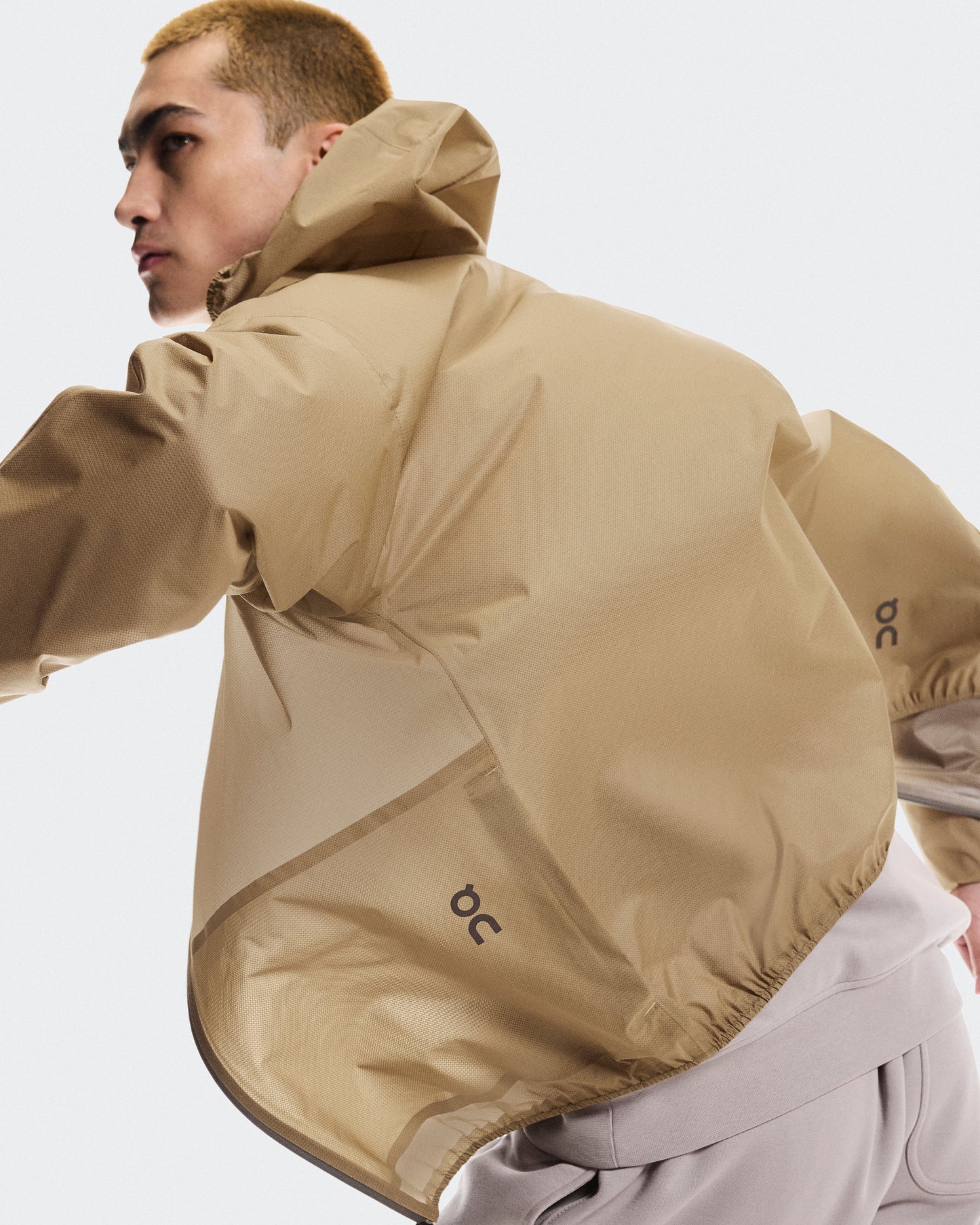 Men's Explore Lightweight Waterproof Jacket Chai - US 9025