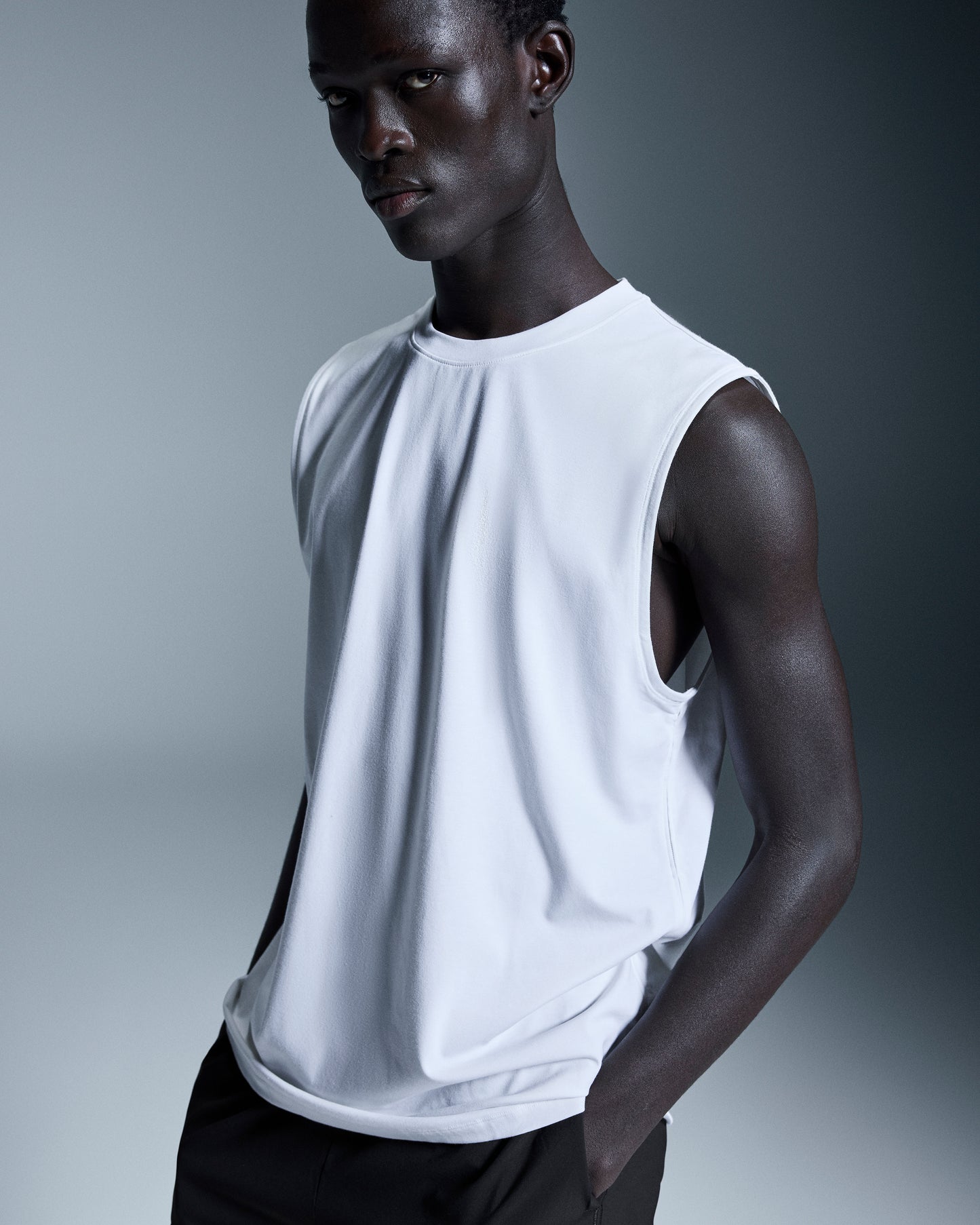 Men's Focus Tank White - US 1131