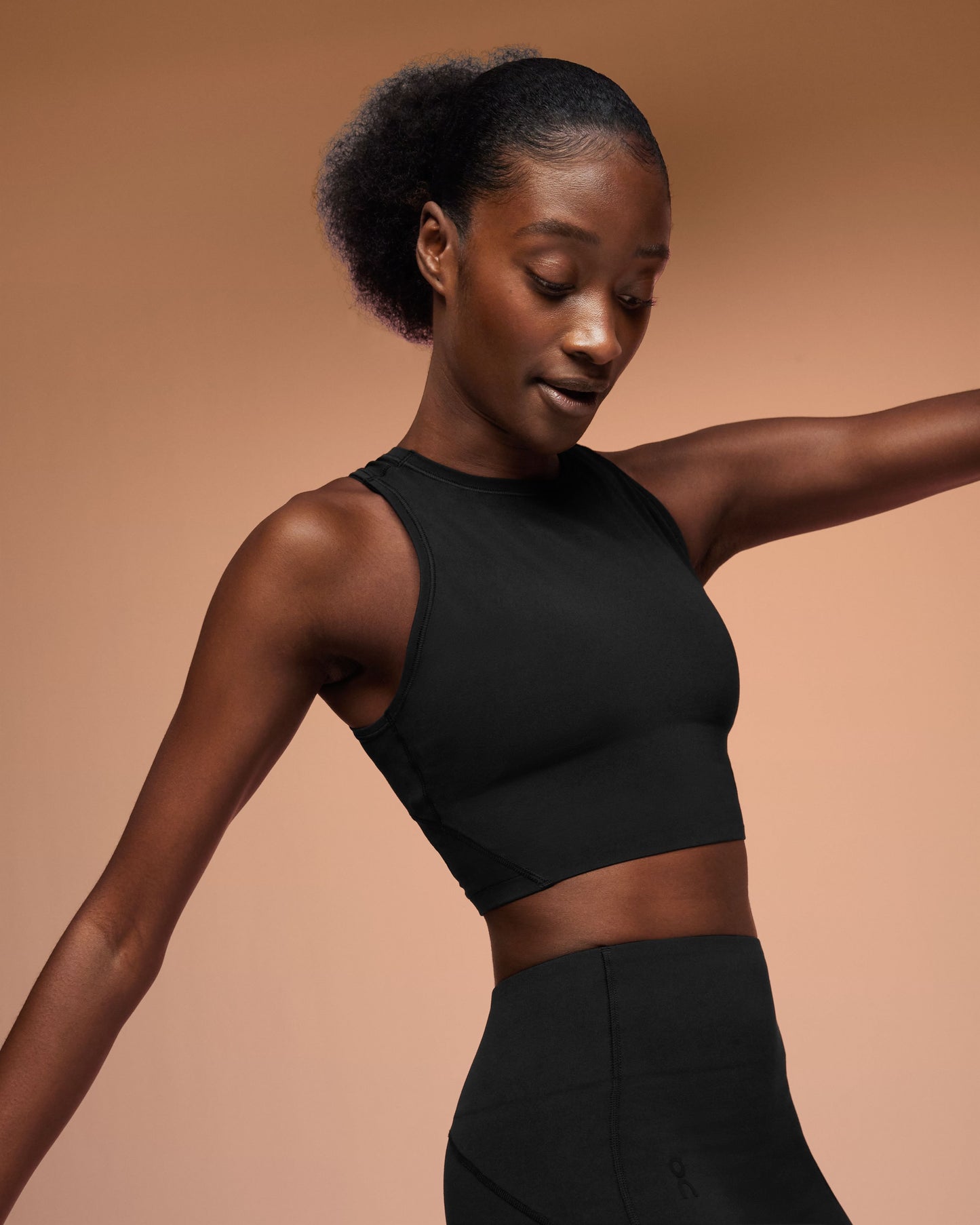 Women's Movement Crop Black - US 7197