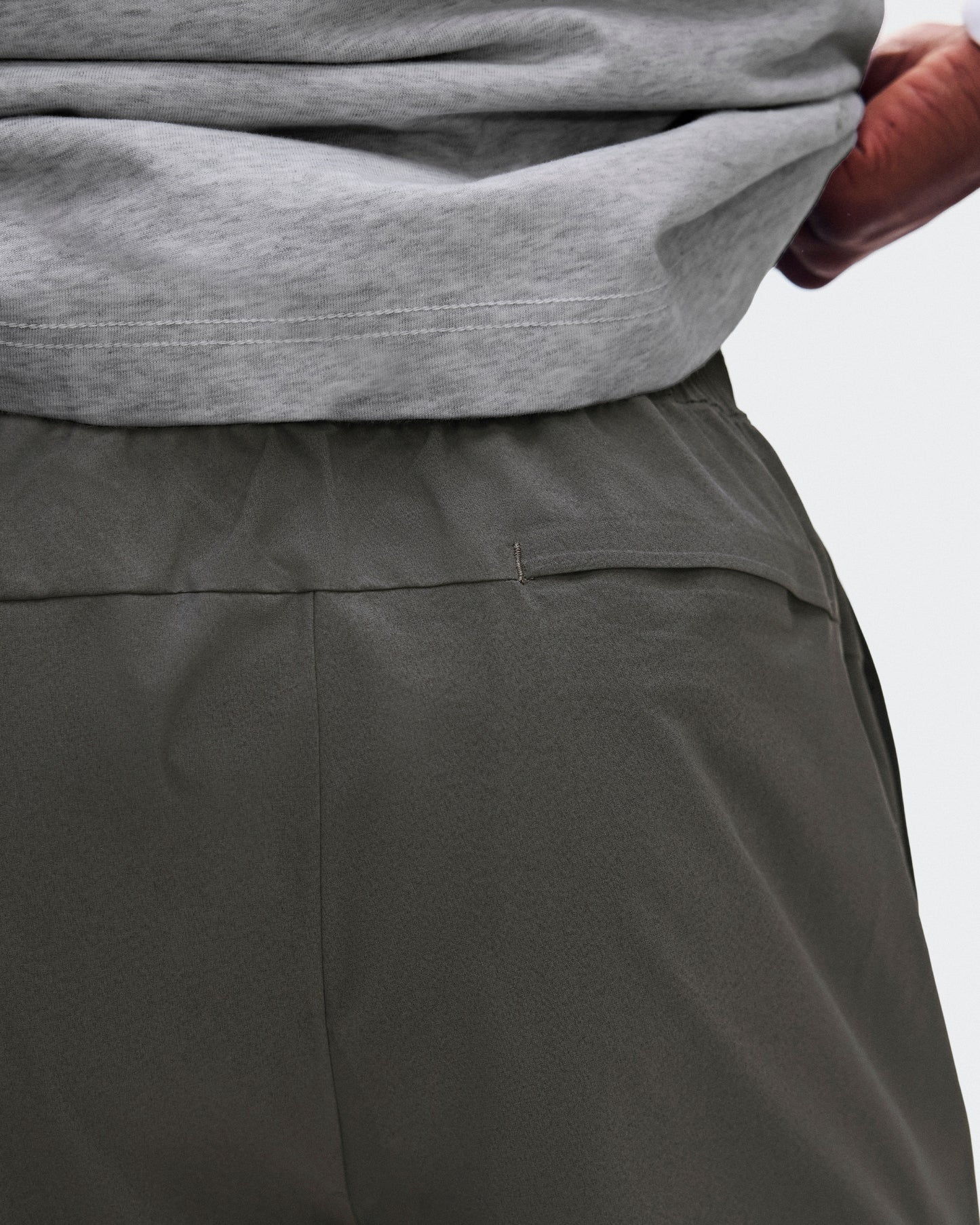 Men's Focus Shorts Shadow - US 5130