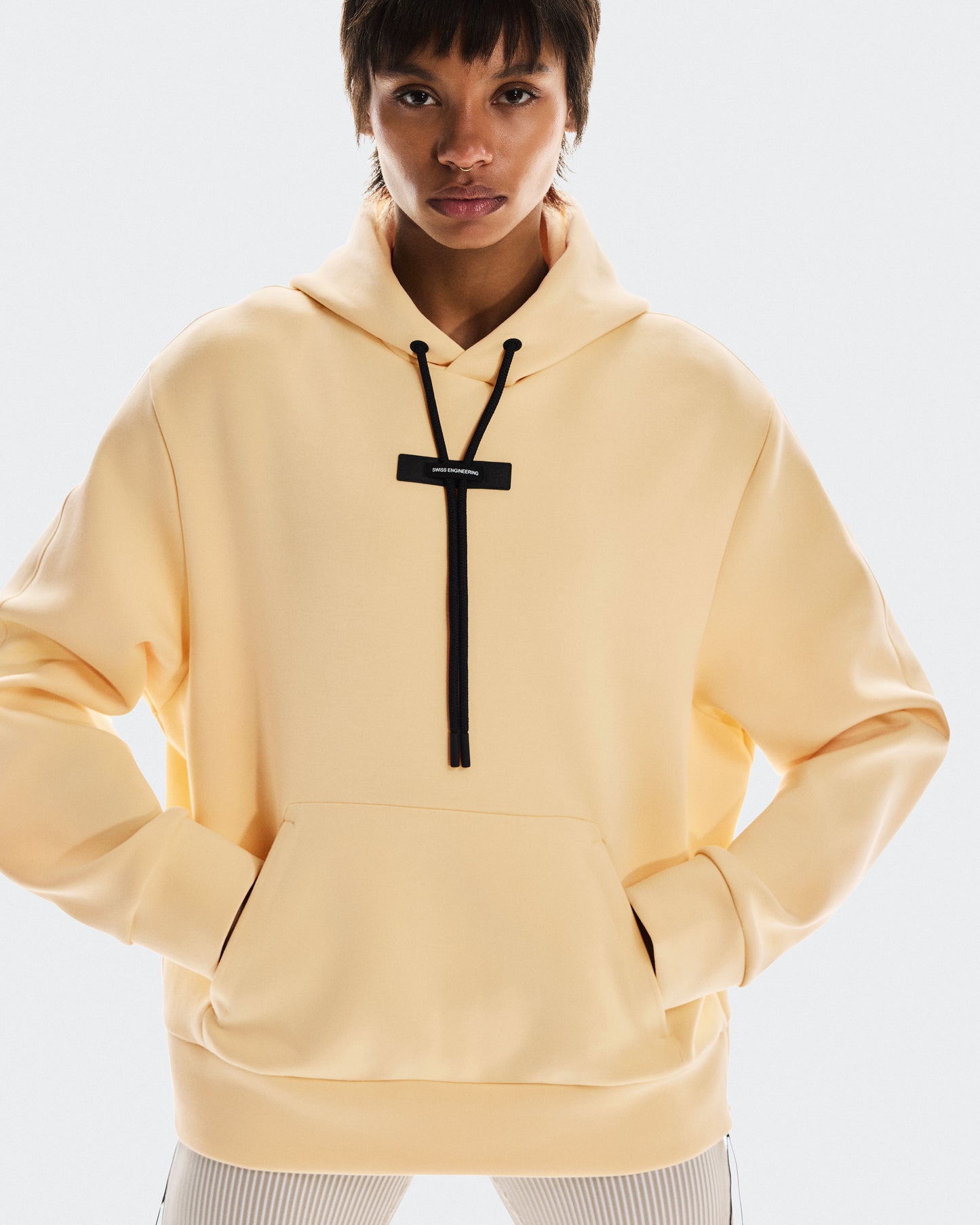 Women's Focus Tech Hoodie Mineral - US 7456