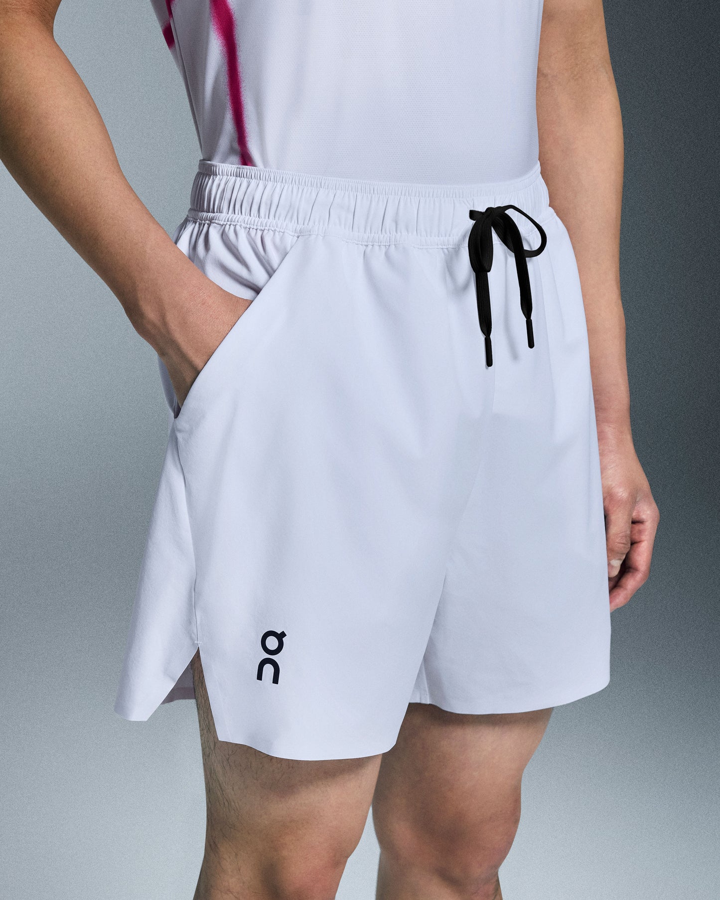 Men's Court Shorts White - US 8247