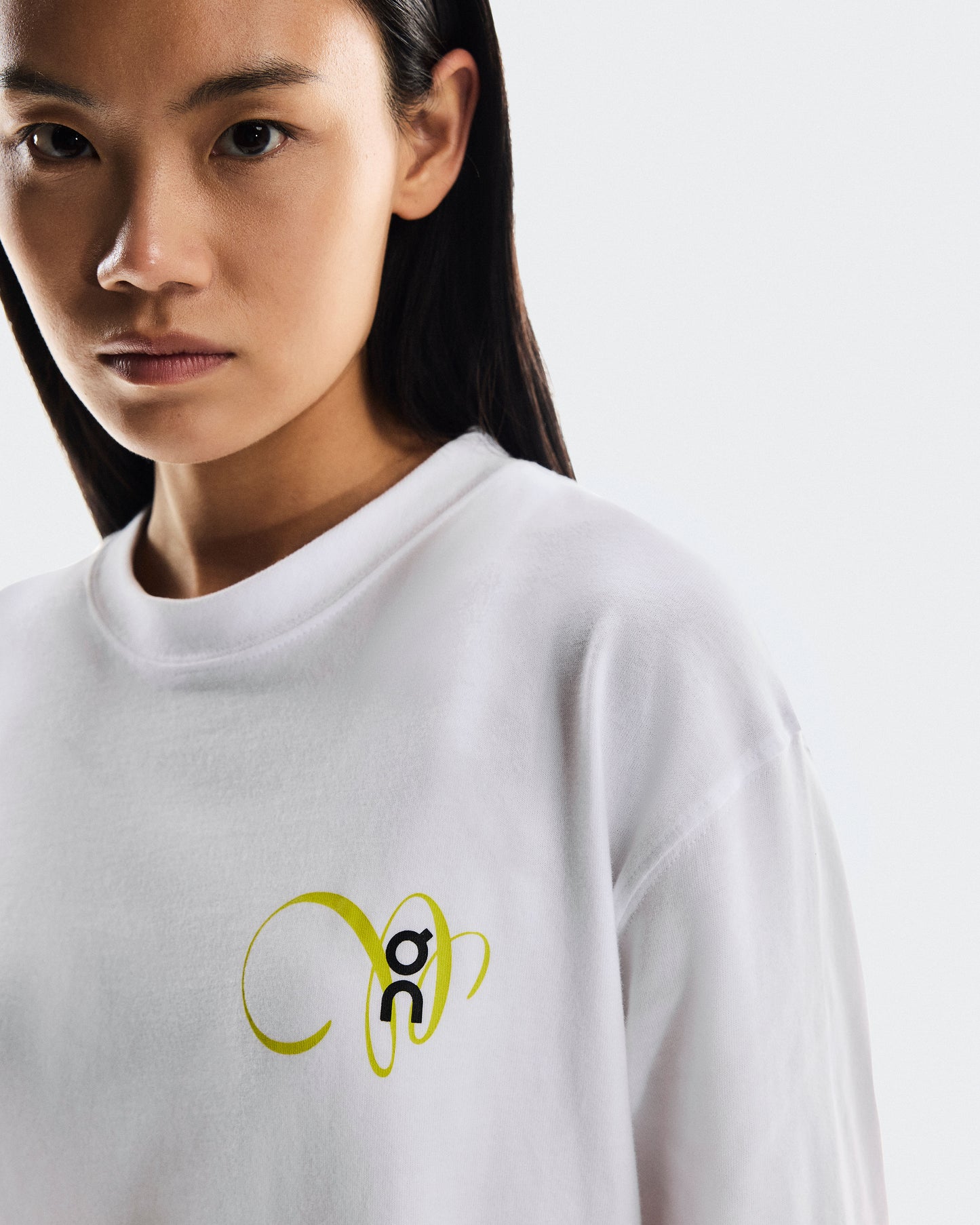 Women's Club Long-T Graphic White - US 5171