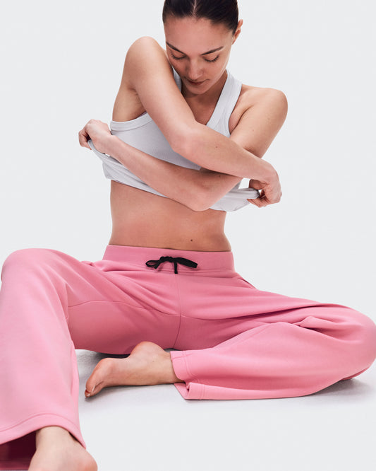 Women's Focus Tech Sweatpants Magnolia - US 2901