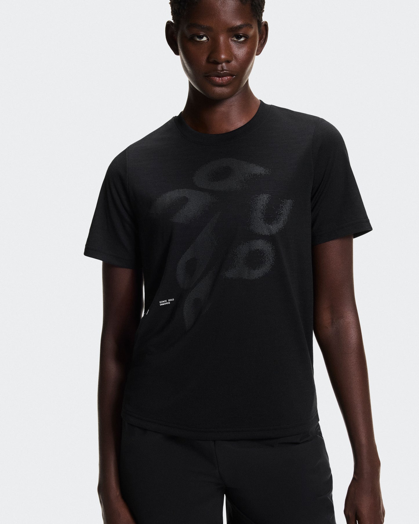 Women's On Run-T Black - US 7015