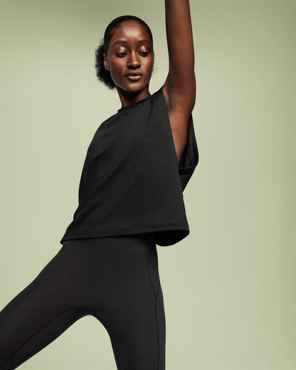 Women's Focus Crop Black - US 4313