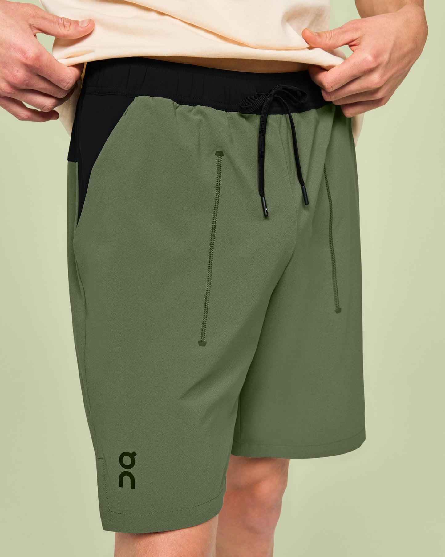 Men's Focus Shorts Taiga | Black - US 0533